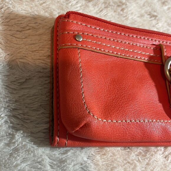 COPY - Relic wallet  - Picture 2 of 9